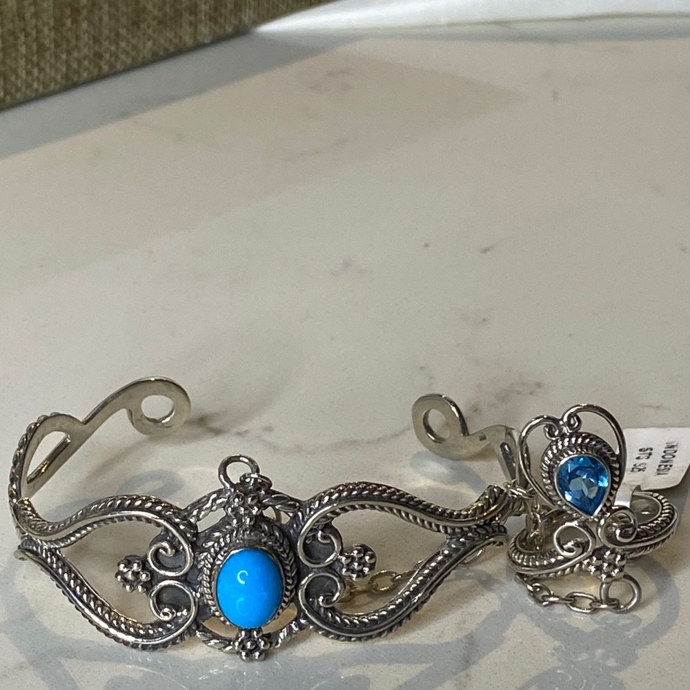 Sleeping Beauty Turquoise w/Blue Topaz Set